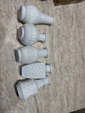 Set of 5 White Vases, Small vases for mini flower, Cute Glass vases